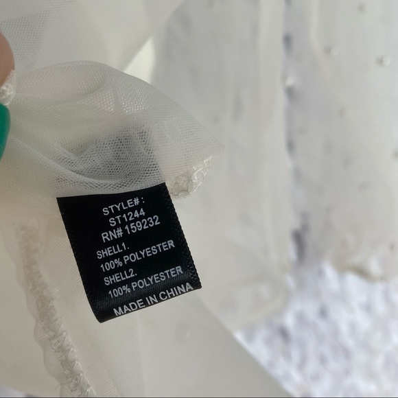 NWT Pearls Sheer-Balloon Sleeves Top - Picture 3 of 5